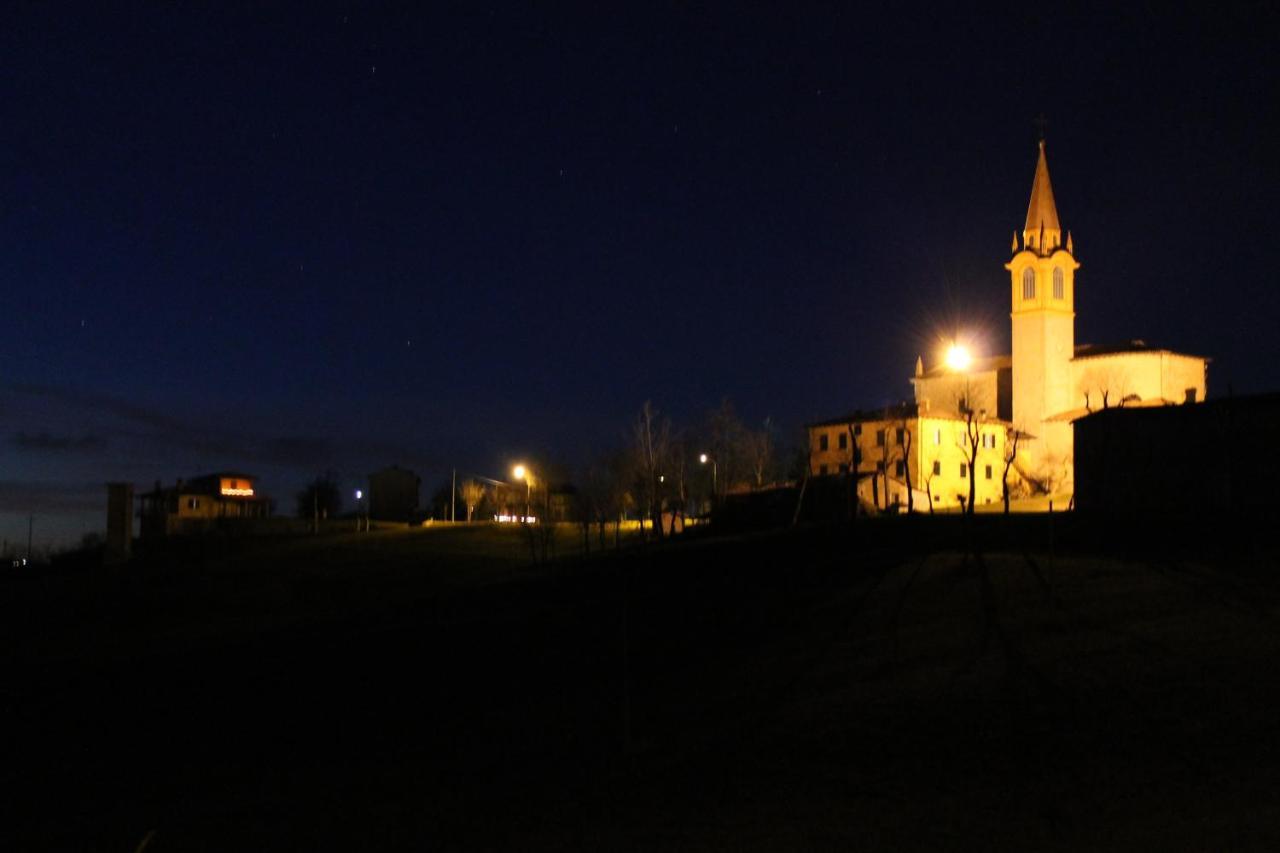 Locanda Del Sole Montese Bagian luar foto