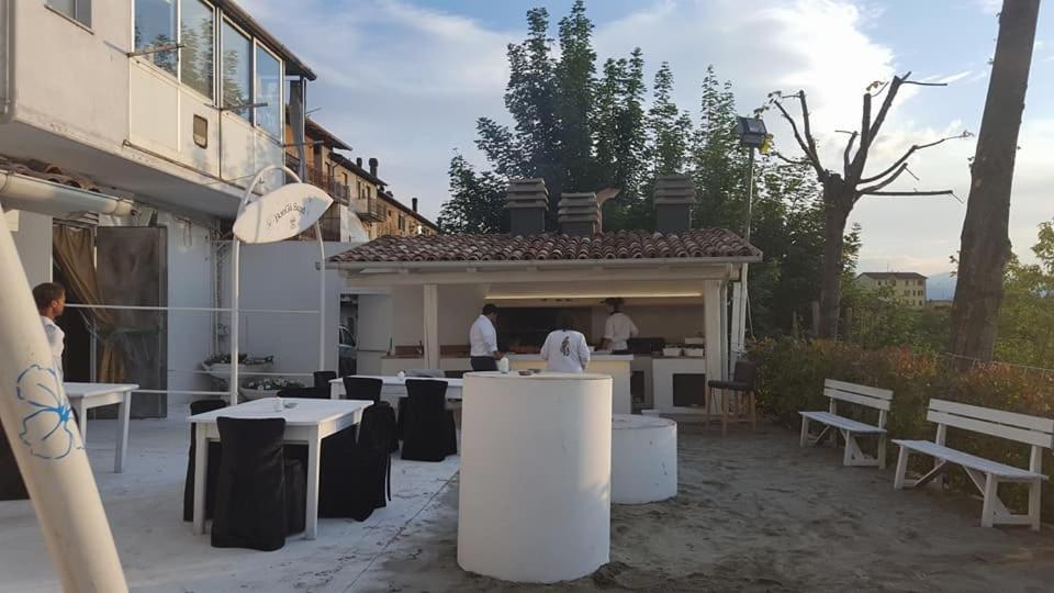 Locanda Del Sole Montese Bagian luar foto